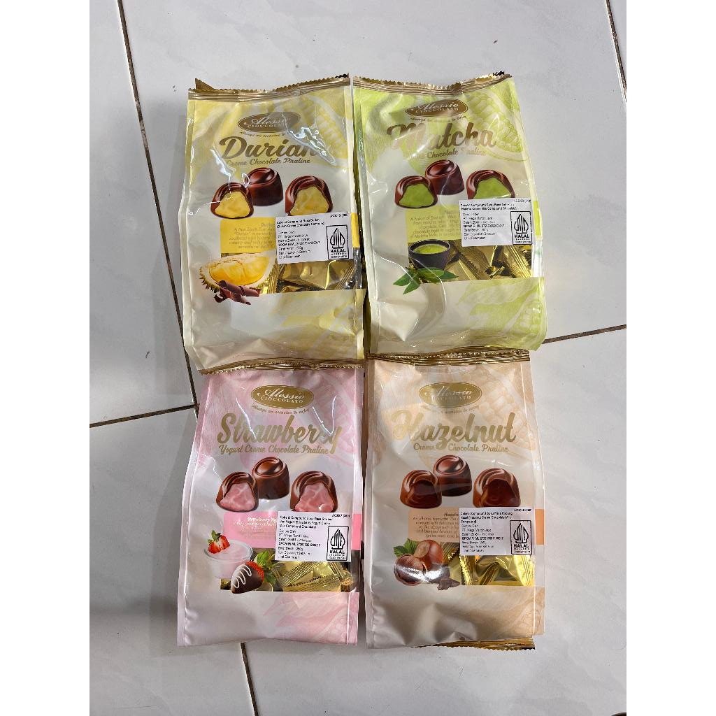 

Cokelat Alessio Rasa Durian | Alessio Cioccolato 250g | Creme Chocolate Praline