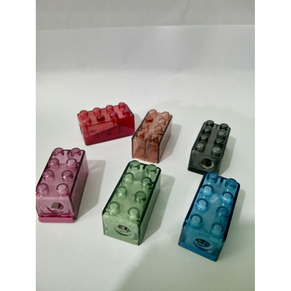 

Peruncing Bentuk Lego Susun Rp 3000