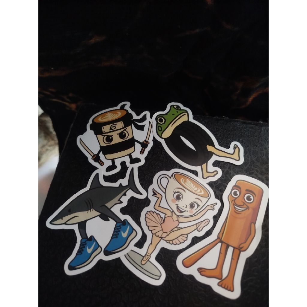 

STIKER 5 MACAM KARAKTER ANOMALI