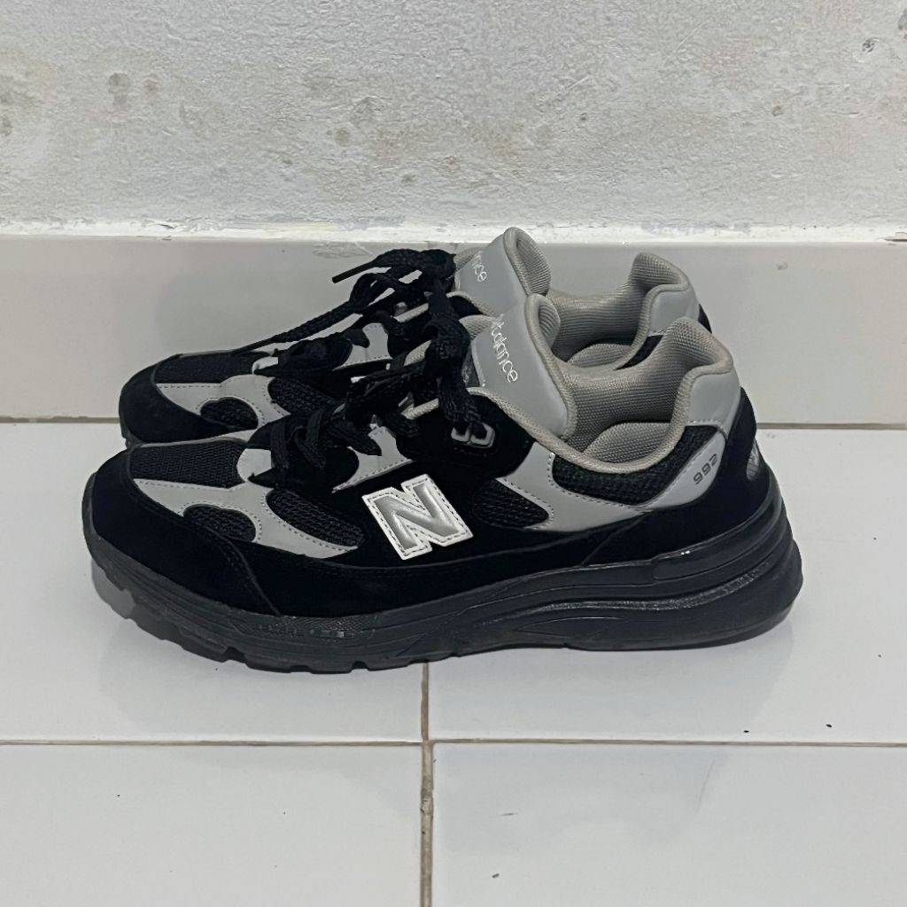 Sepatu NB 992 USA Black Grey