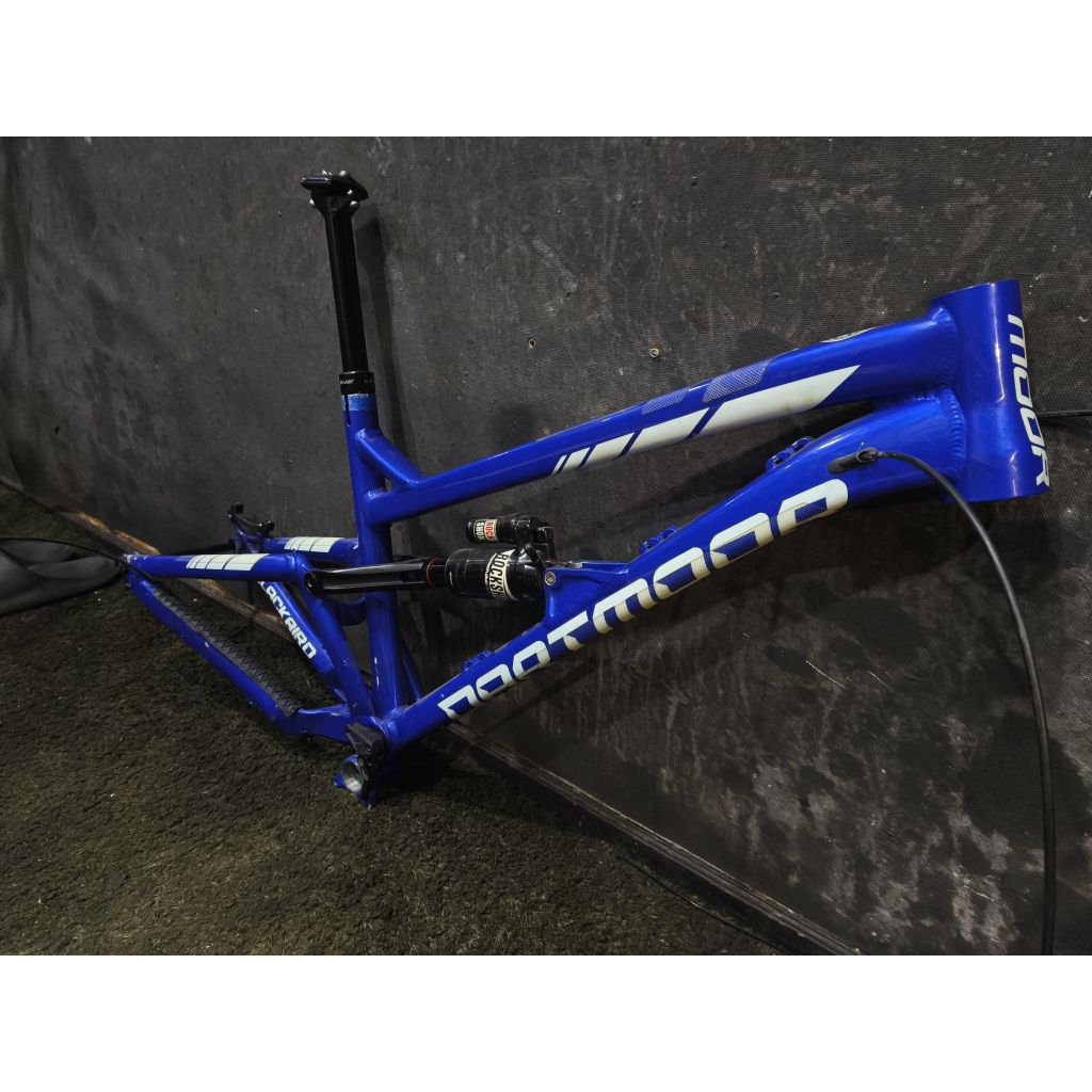 Frame dartmoor blackbird seatpost KS Lev