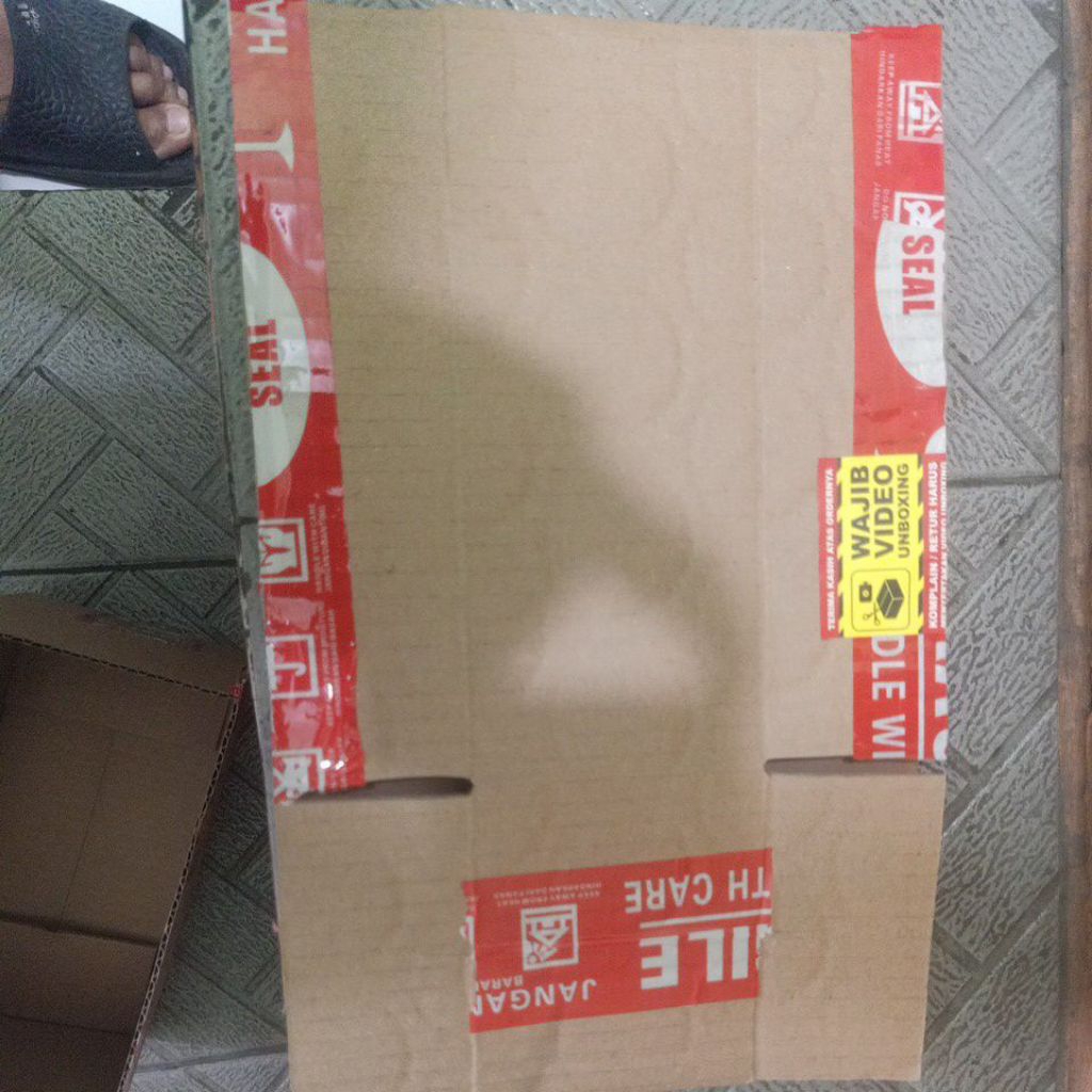 

kotak kardus 20X10X8