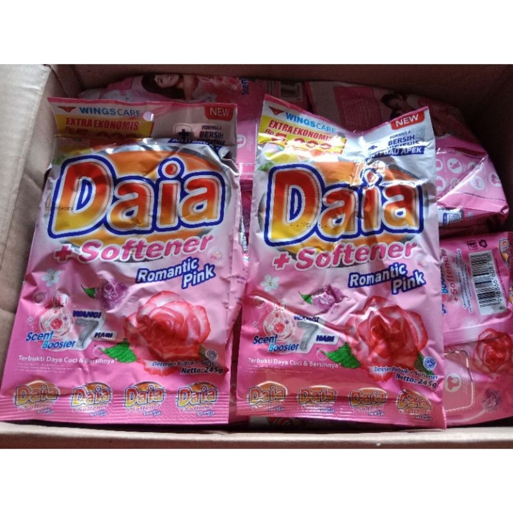 Daia Deterjen Bubuk Romantic Pink Kemasan Ekonomis 5000