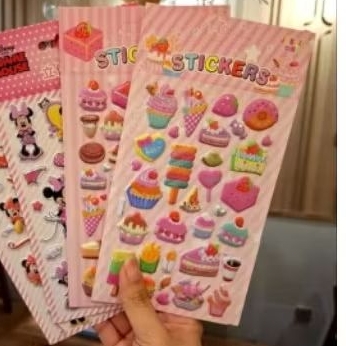 

sticker timbul tema cake escream cup cake