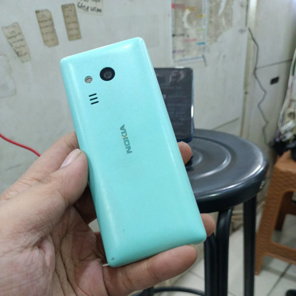 second Nokia 216