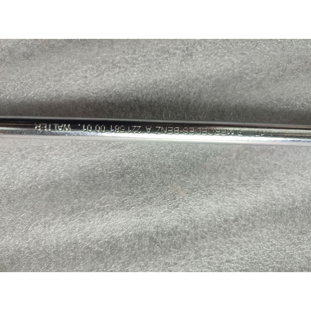 kunci roda Mercedes-Benz original