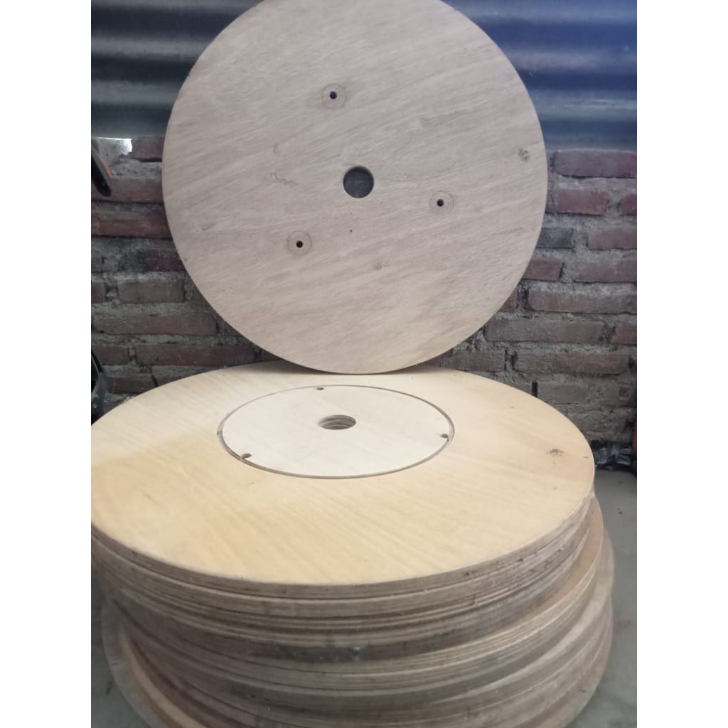 Papan kayu triplek bulat diameter 65cm tebal 2cm