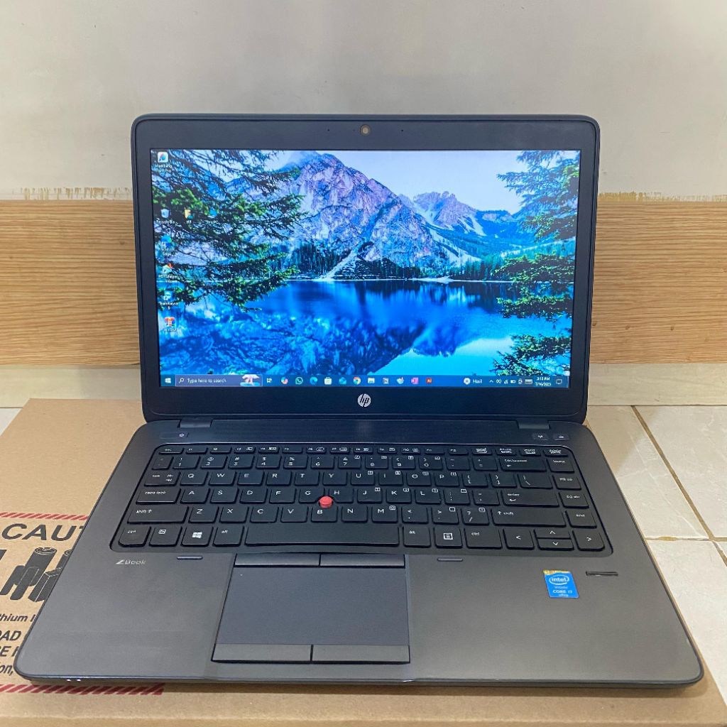 Laptop HP ZBook 14 G2 Mobile Workstasion Processor Intel Core i7 5600U 2.60Ghz Ram 8Gb SSD 256Gb Dua