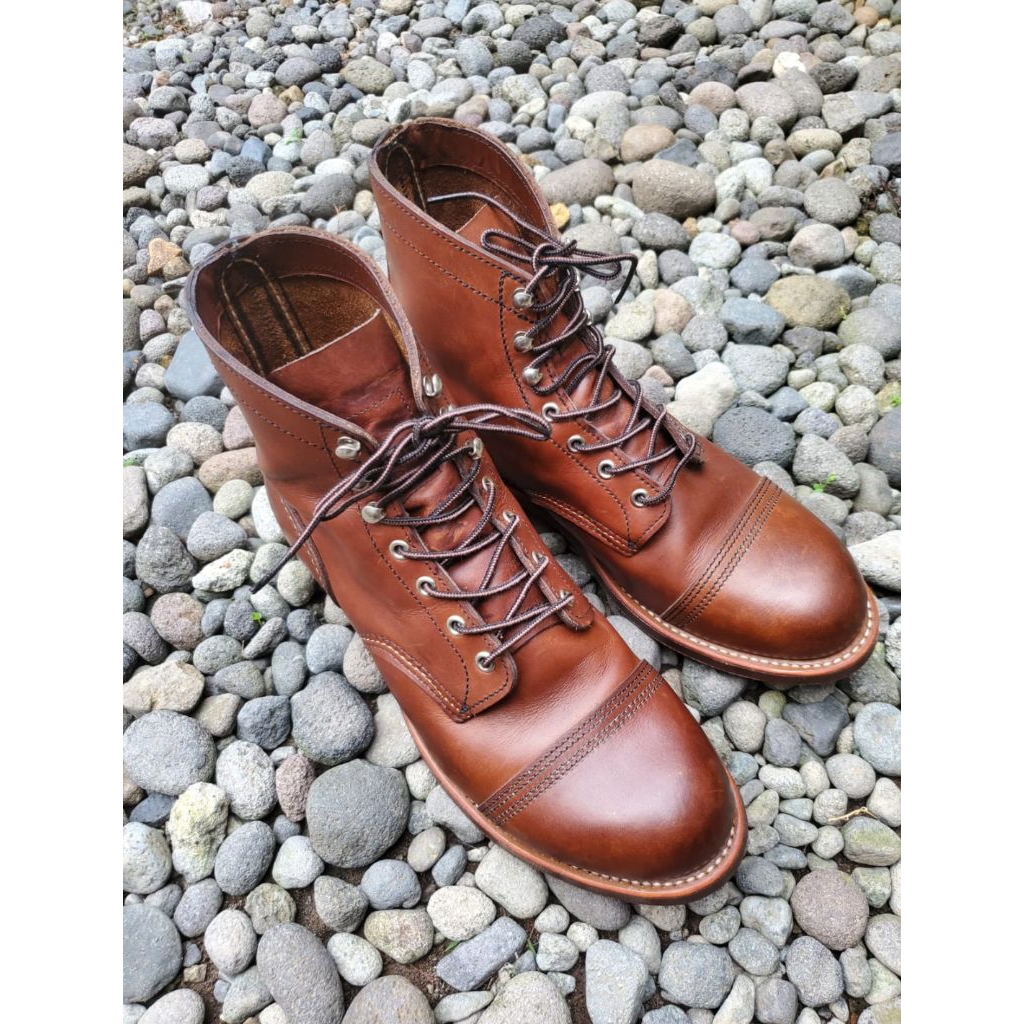 Red Wing iron ranger 8111