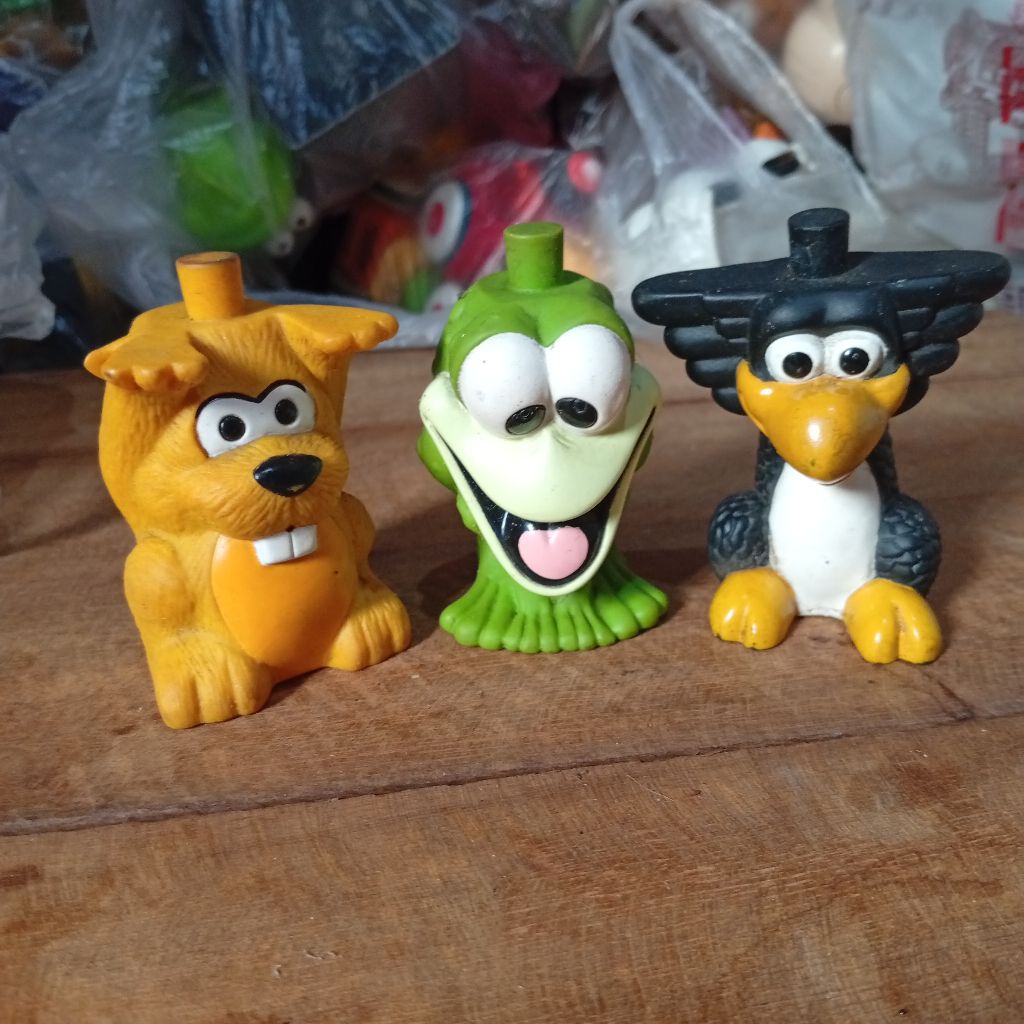 texas chicken toys animals totem 1997