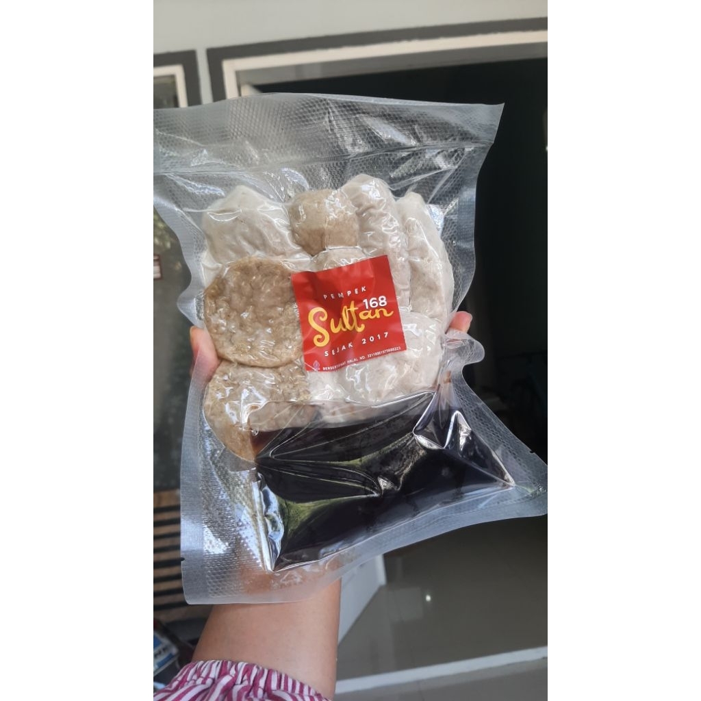 

Pempek Besar Lengkap isi 8 Frozen