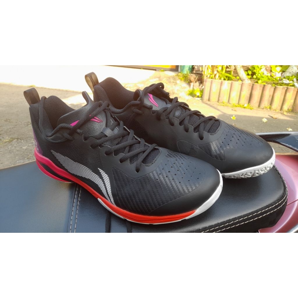 Sepatu Lining JF-01 SE