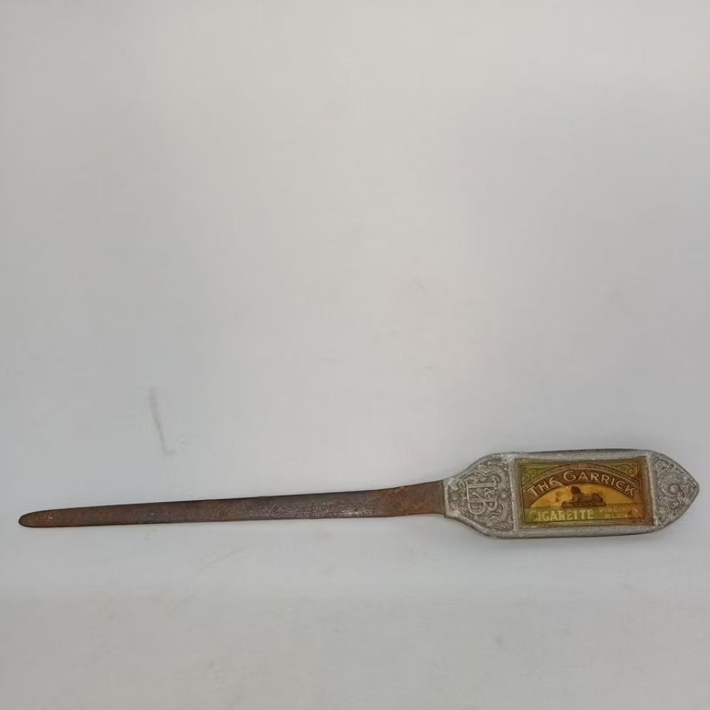 Pedang Pembuka Surat - Koleksi Antik