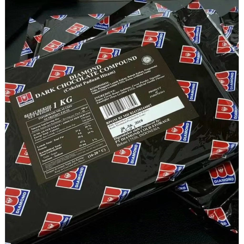 

Coklat Dark Compound Diamond Ukuran 1kg Kemasan Asli