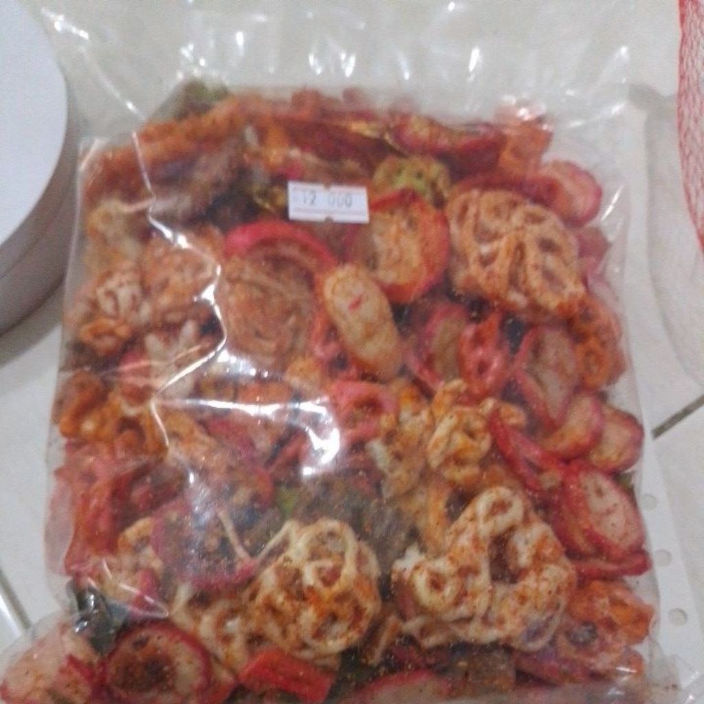 

krupuk seblak pedas