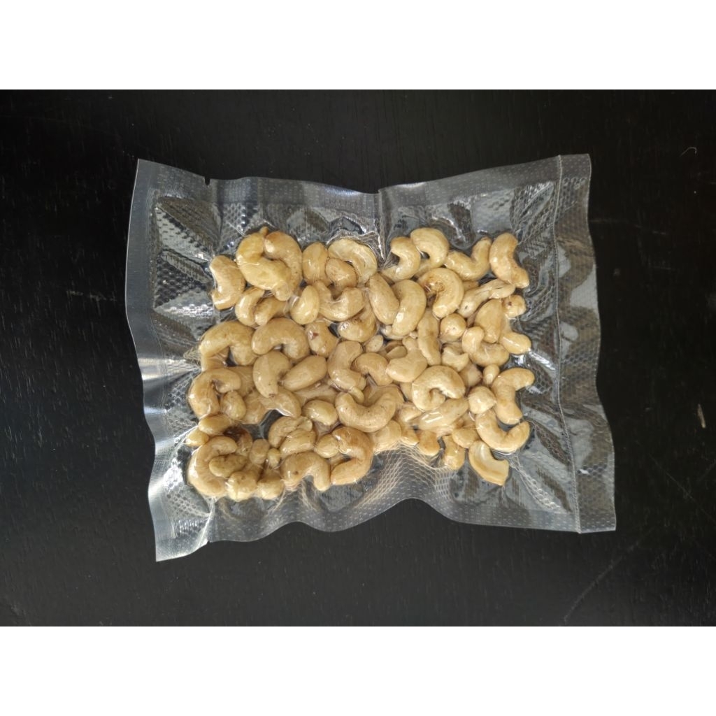 

Kacang Mente 100 gram Vacuum Sealed
