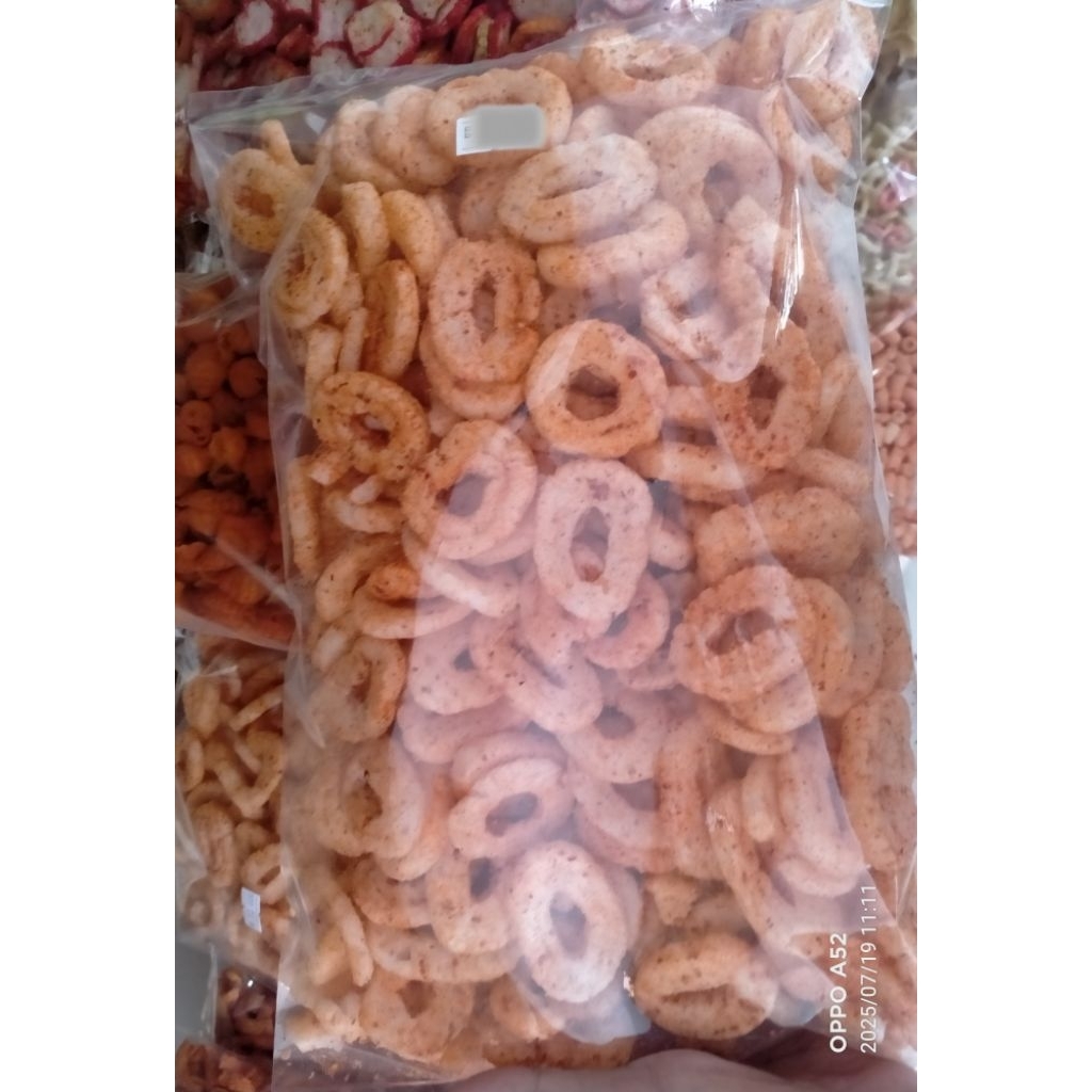 

Kerupuk Cincin Pedas