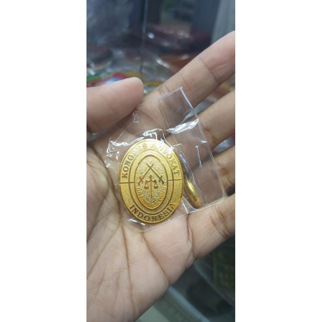 PIN KONGRES ADVOKAT BELAKANG MAGNET