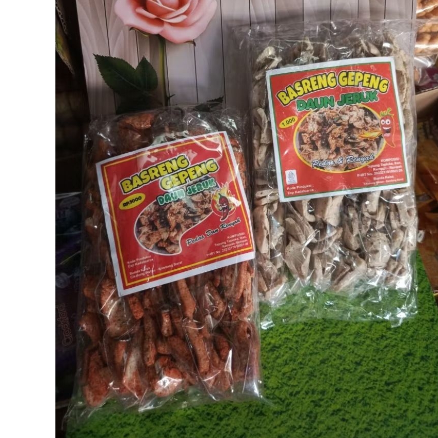 

Basreng Daun Jeruk Viral 1 pak isi 12 Bungkus