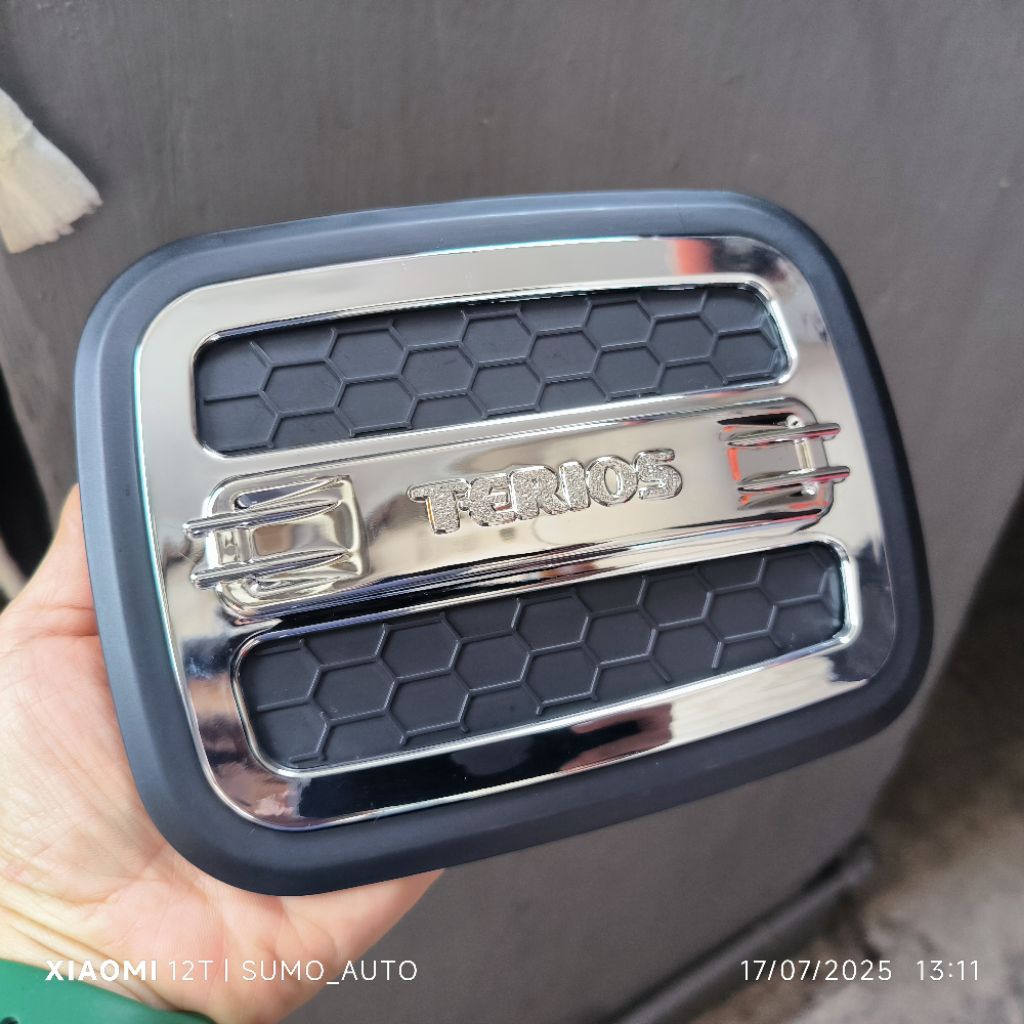 tank cover variasi tutup bensin toyota rush tahun 2007-2016