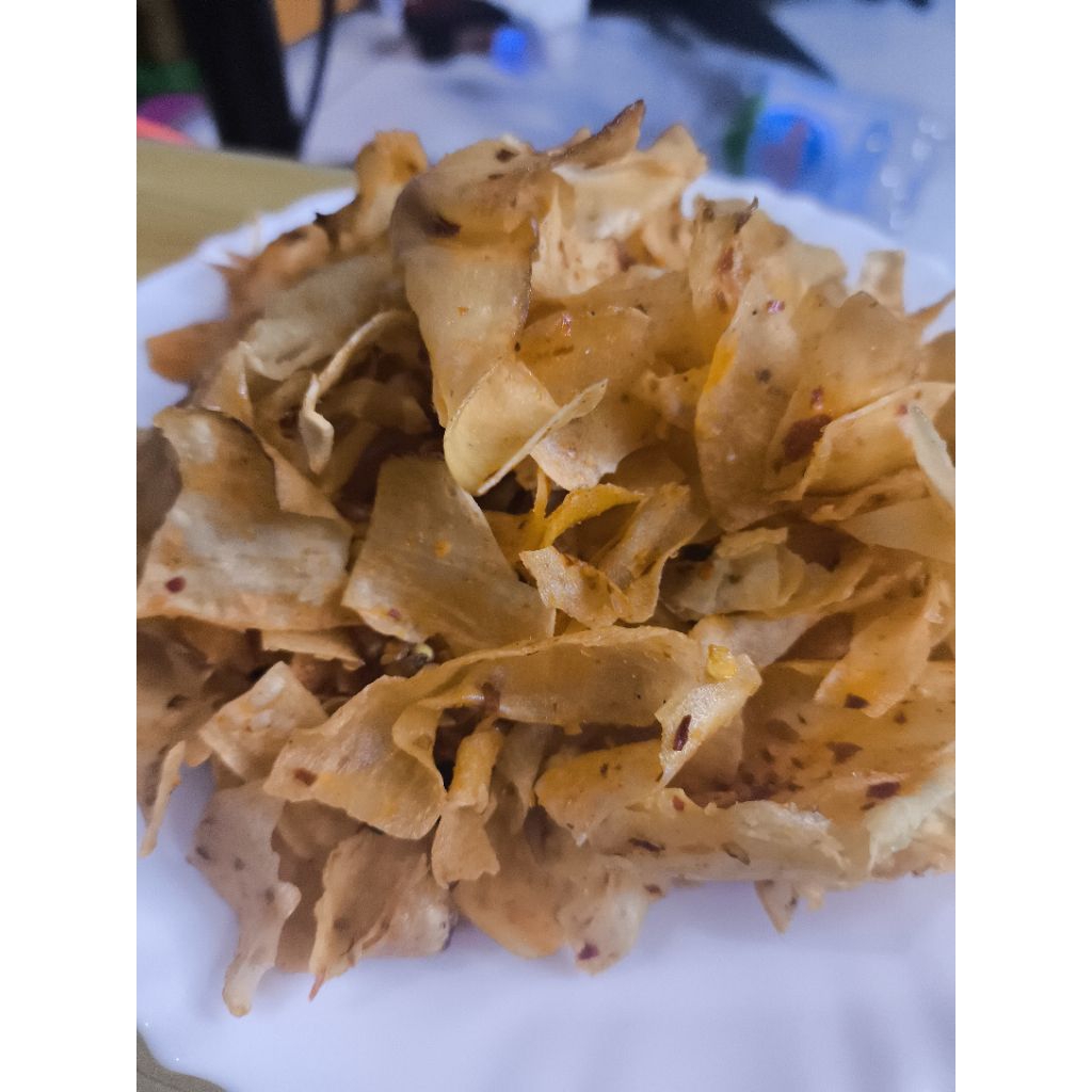 

KERIPIK KRIPIK SINGKONG KRITING KETUMBAR SUPER PEDAS GURIH