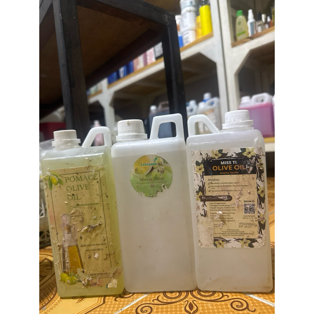 

DEFFECT KEMASAN ORIGINAL MINYAK ZAITUN // OLIVE OIL