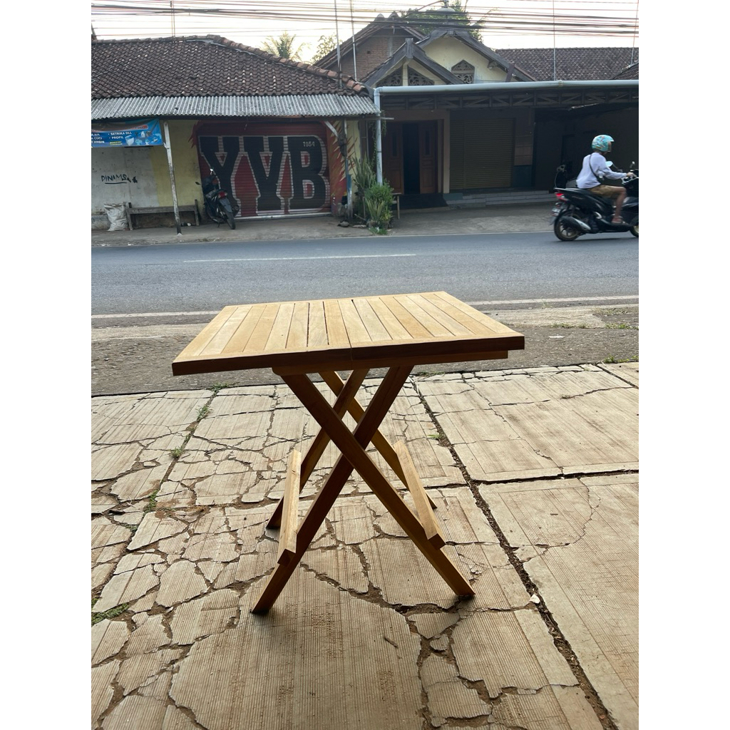 meja lipat kayu jati