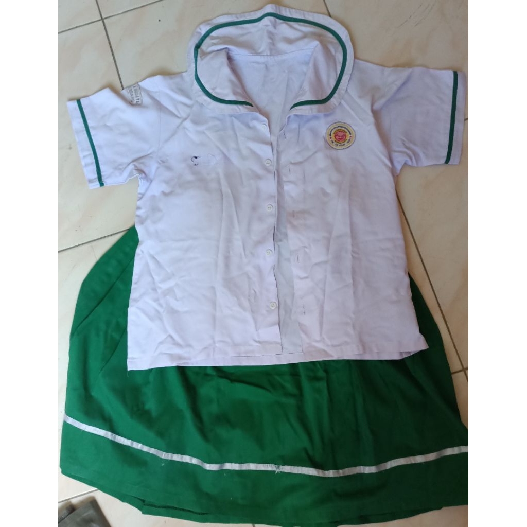 baju set SMP sekolah cinta budaya