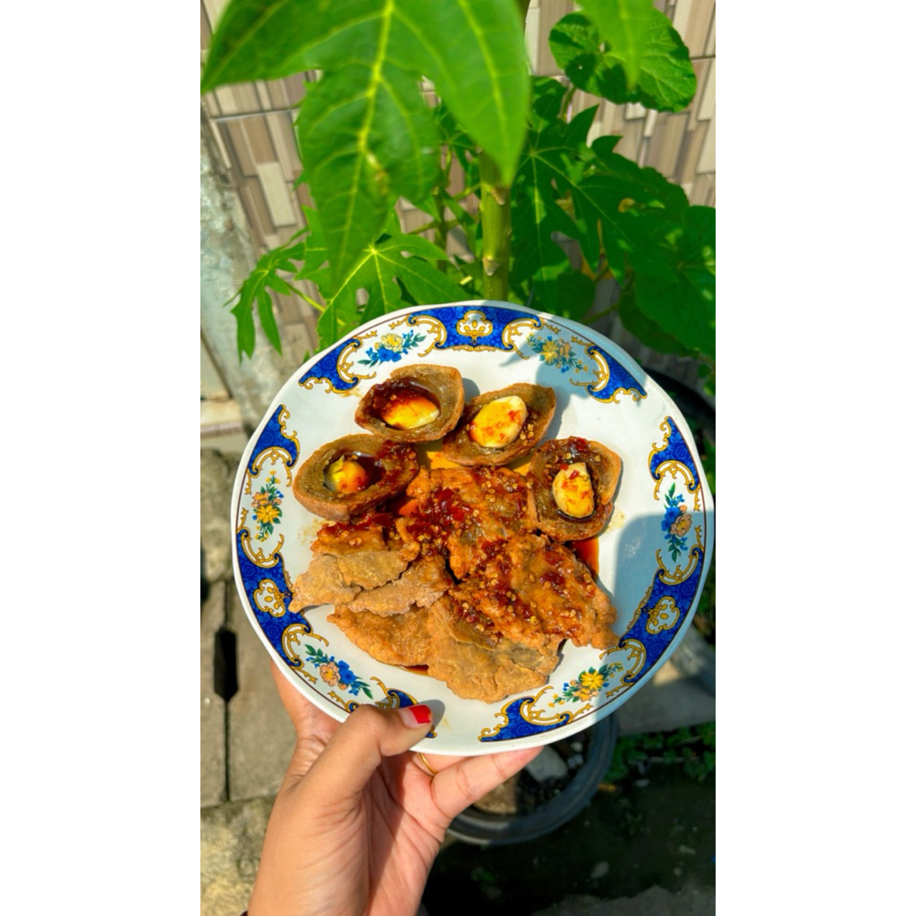 

PEMPEK KHAS AMBUNTEN FITRIA FOOD