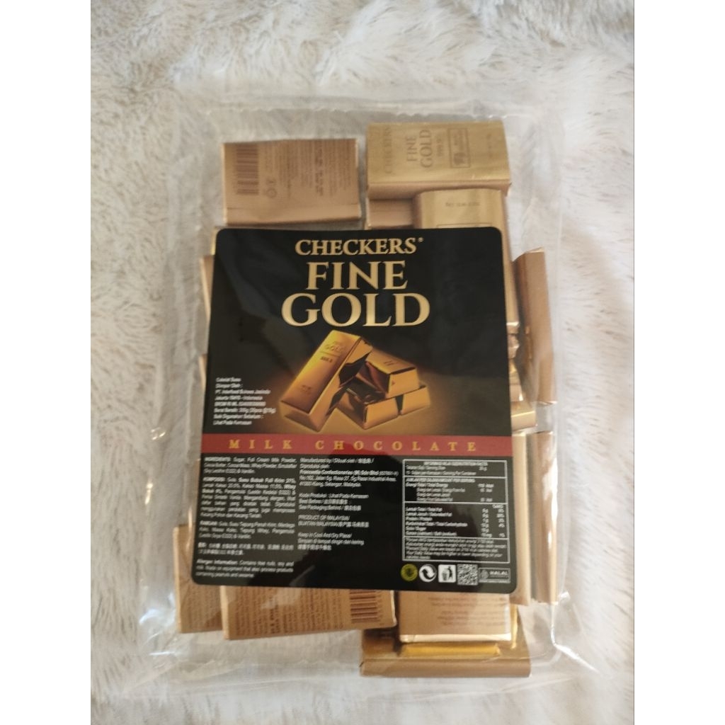 

Checkers Fine Gold Milk Chocolate/Coklat Susu 300 gr