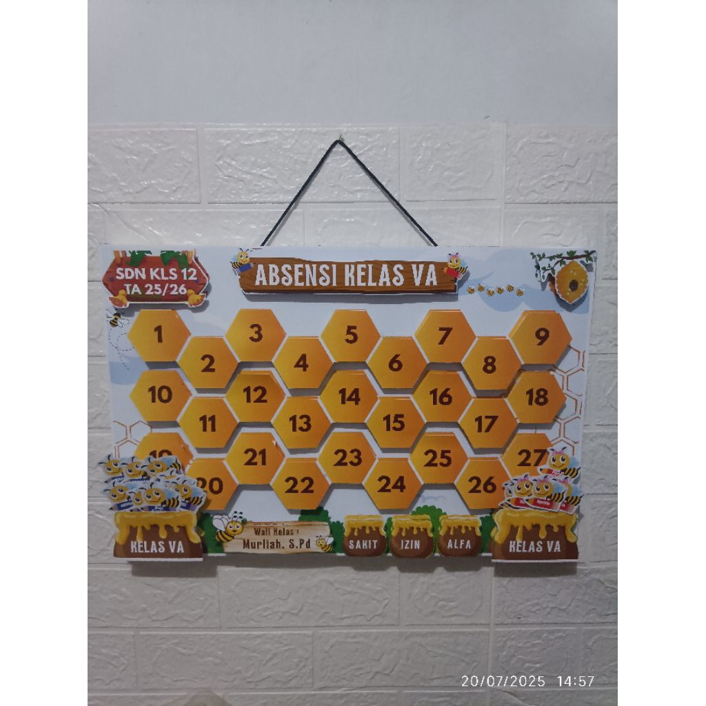 

papan absensi kelas custome
