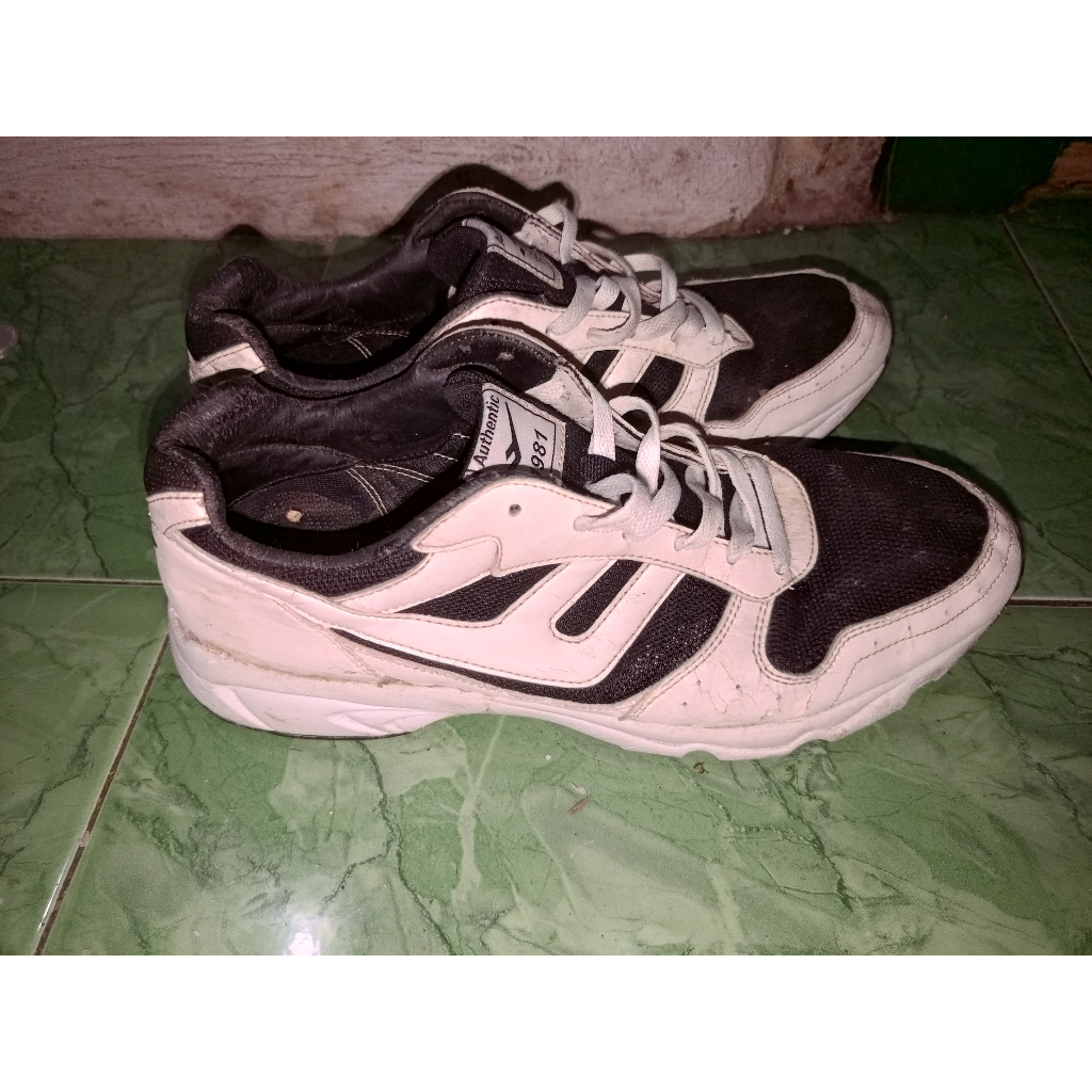 sepatu Prospecs size 44 second