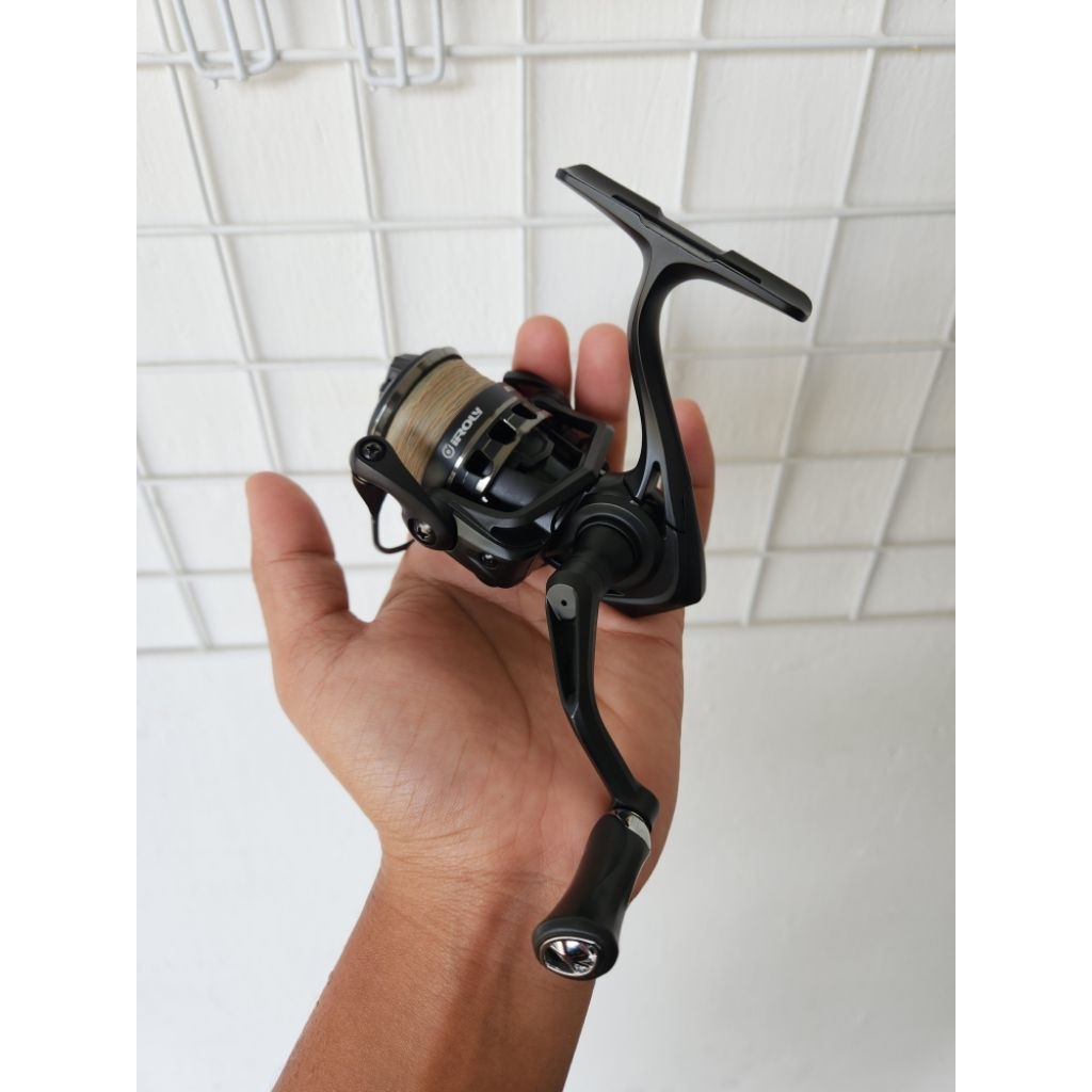 Reel Iroly Integra 800 Sw