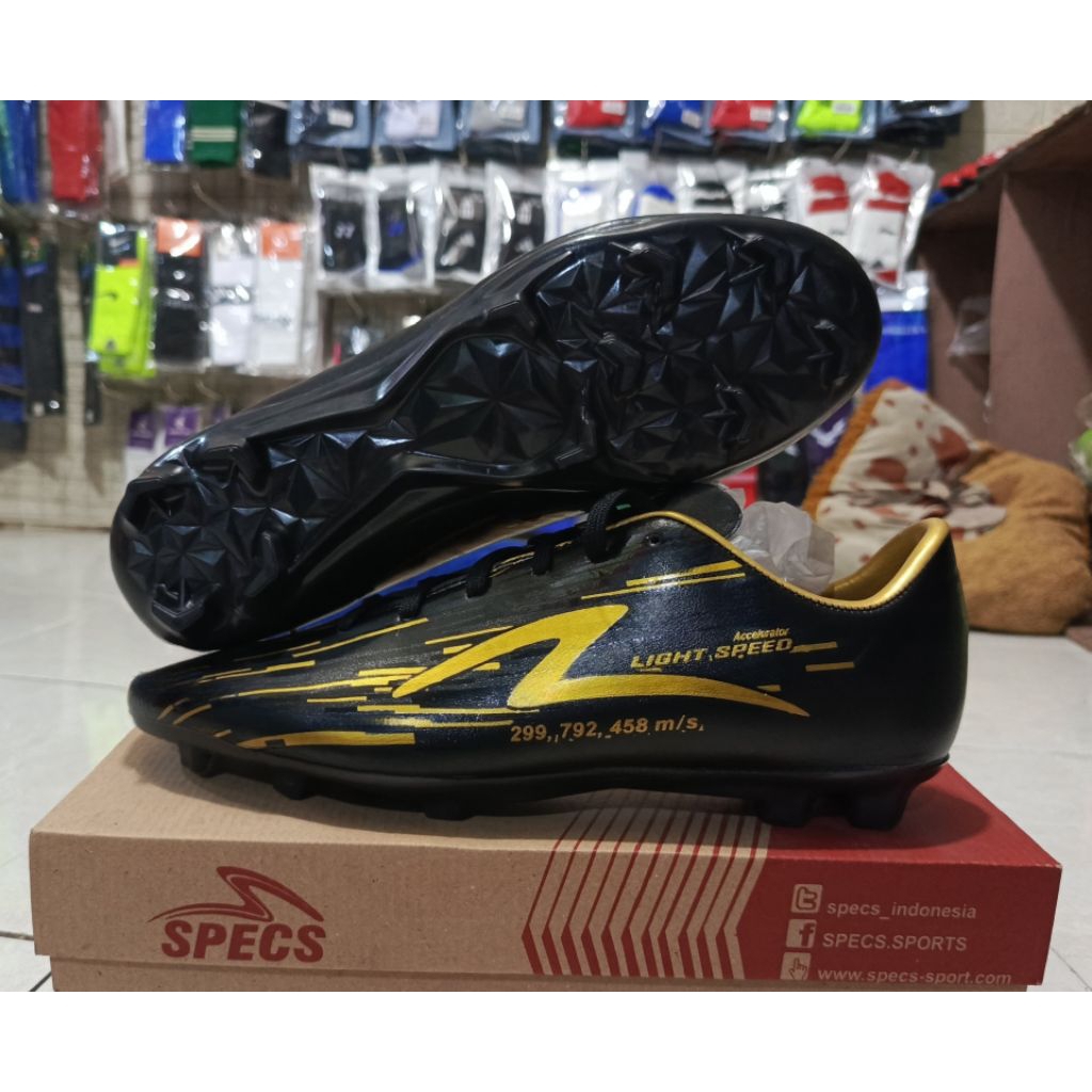 Sepatu bola Specs Lightspeed