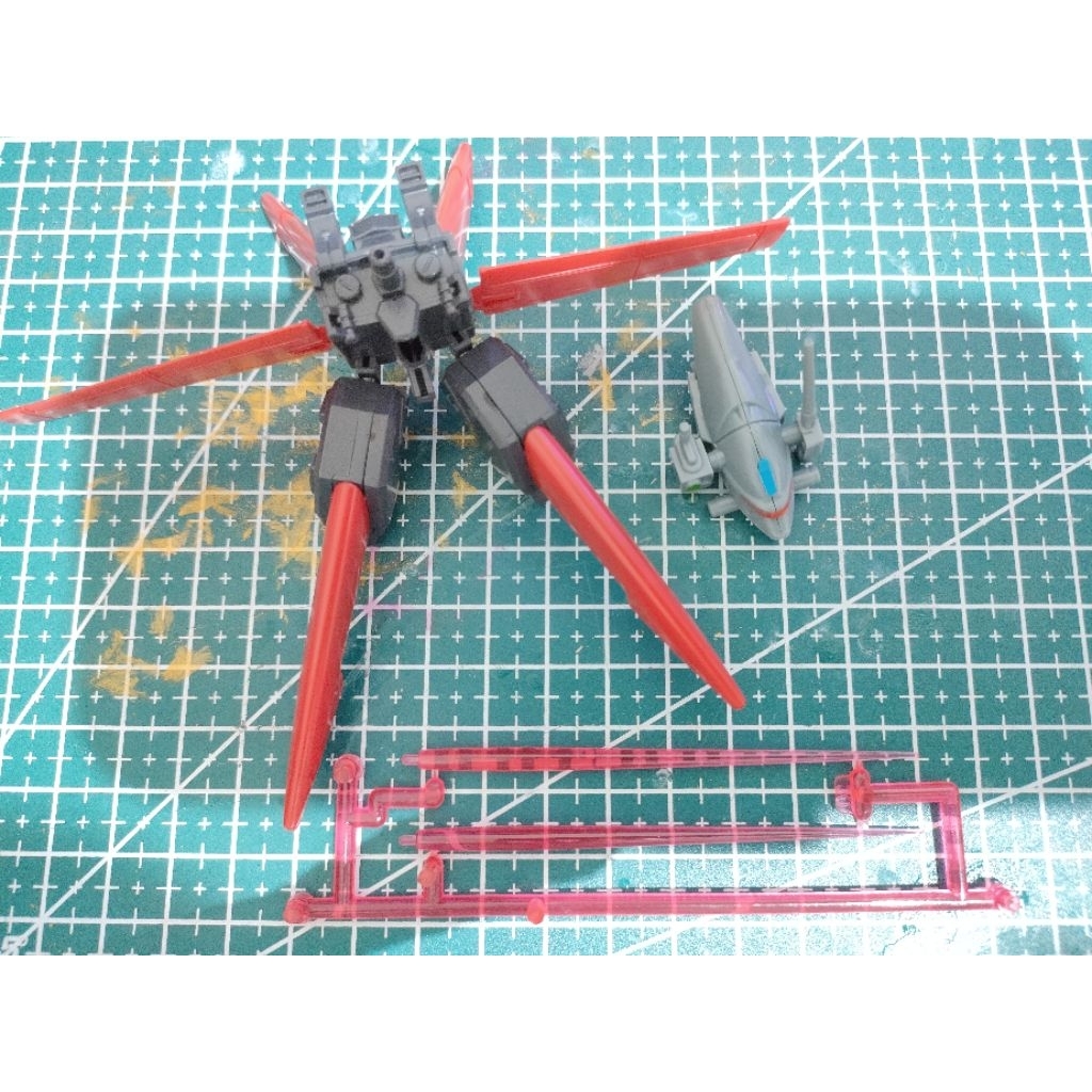 HG 1/144 Astray Red Frame Flight Unit & BuCue Head Gundam Accessories