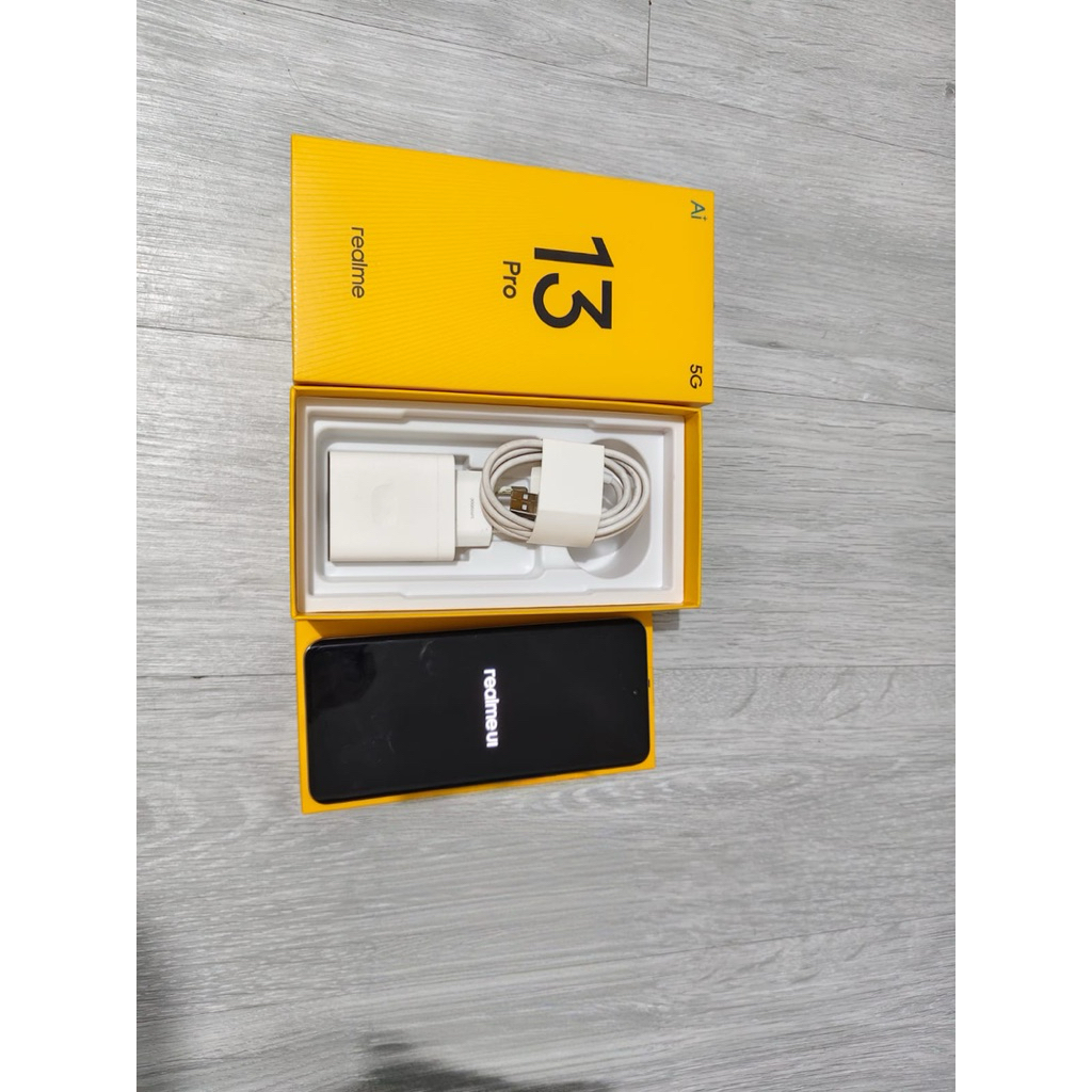 Jual smartphone second preloved HP Realmi 13 Pro 5g