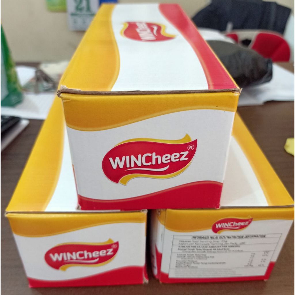 

Wincheez Keju Cheddar Olahan 2Kg balok utuh (Chef Juna)