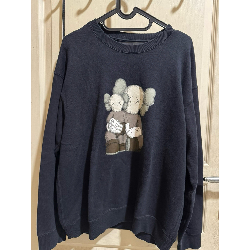 Sweater Uniqlo x Kaws Black Figure sz L + Totebag
