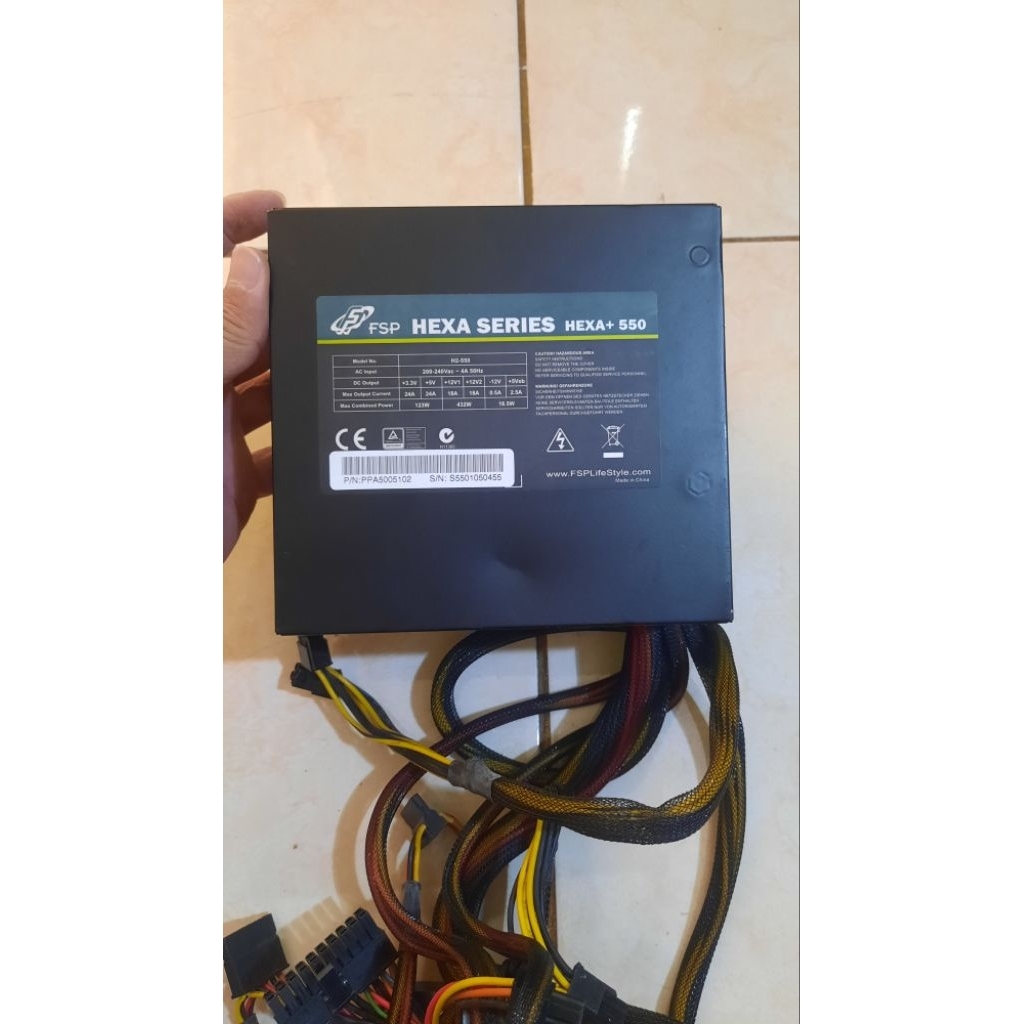 PSU FSP HEXA+ 550
