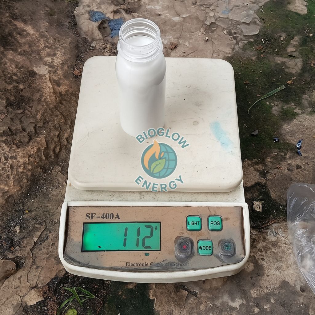 

Cat Minyak Layangan Putih Super Tinta Cemanitoka – Warna Cerah Tahan Lama!