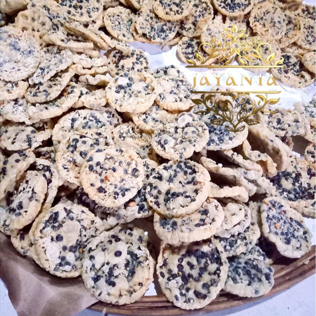 

[Snack] Peyek Kedelai Hitam Kripik Renyah