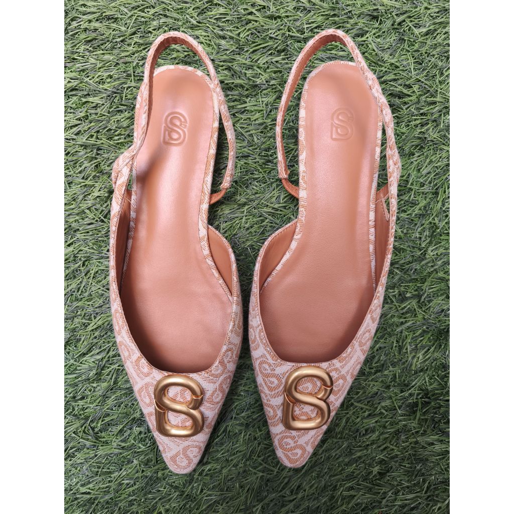 Buttonscarves Bimu Slingback Shoes