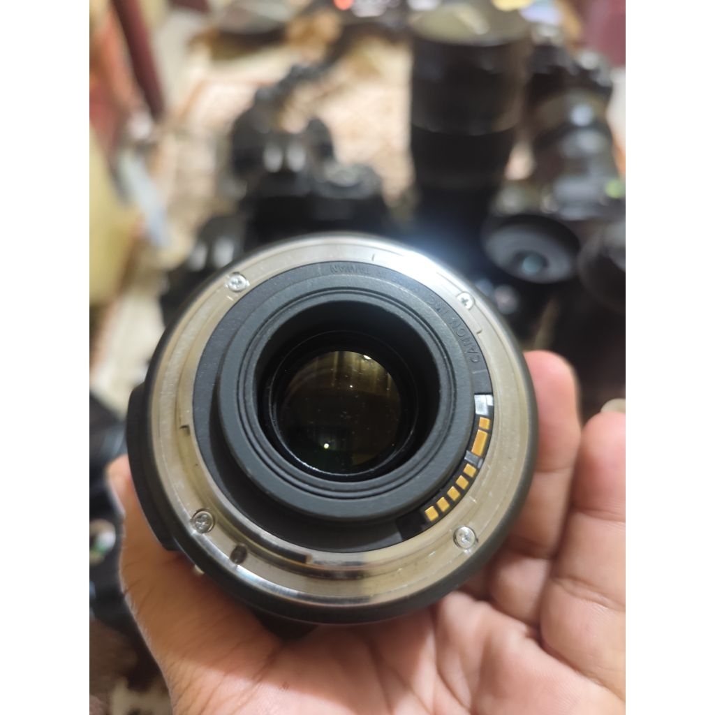 LENSA CANON 18-135 mm IS