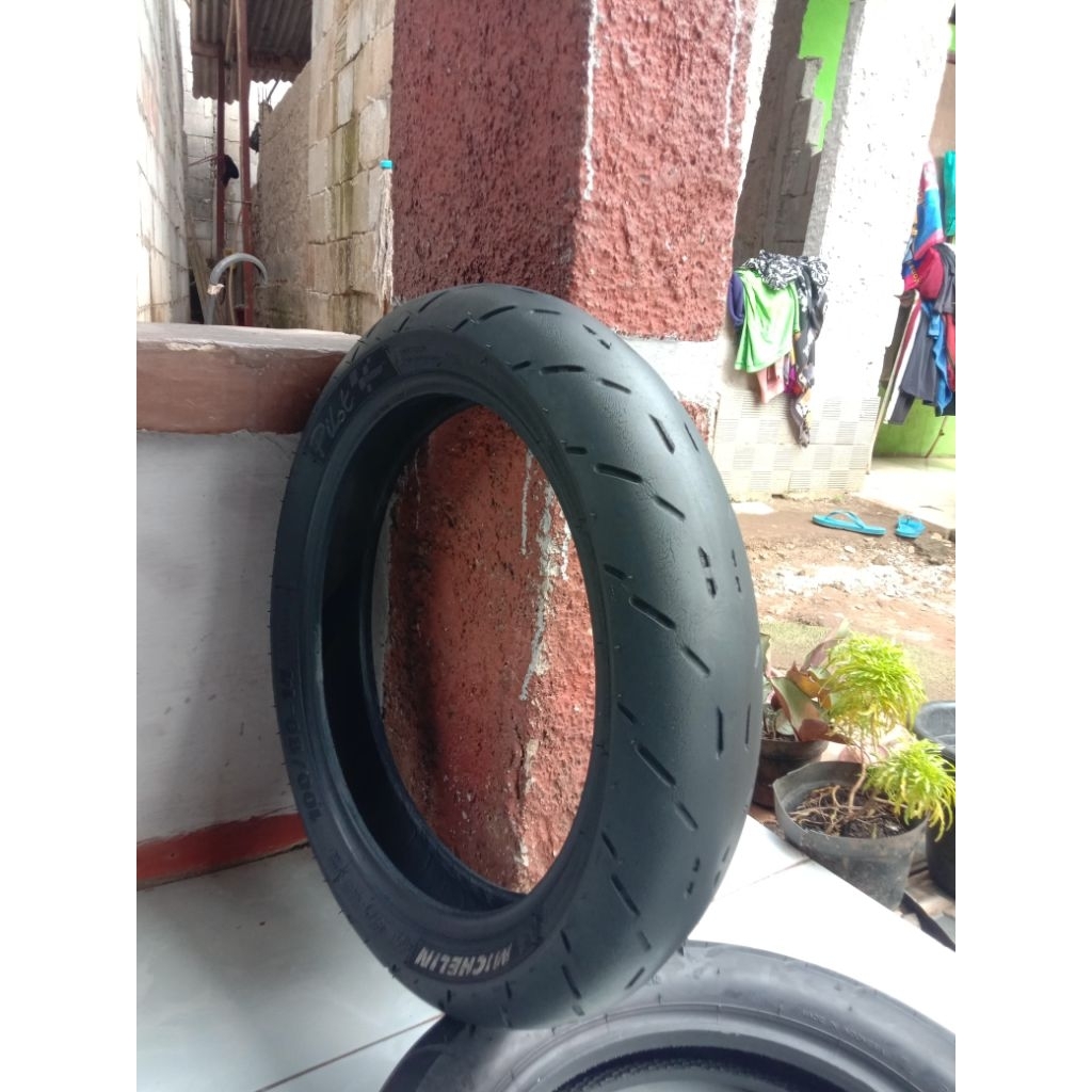 ban softcompond Michelin pilot gp ukuran 100/80 ring 14 tubeles