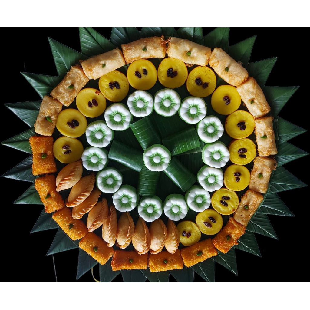 

KUE TAMPAH/JAJANAN PASAR/KUE BASAH/KUE BASAH HOMEMADE