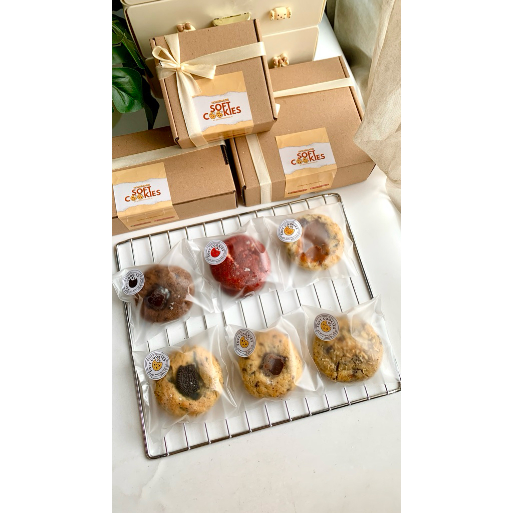 

HAMPERS PACKAGE Soft Baked Cookies by @petitelicious_id (PACKAGING ONLY)