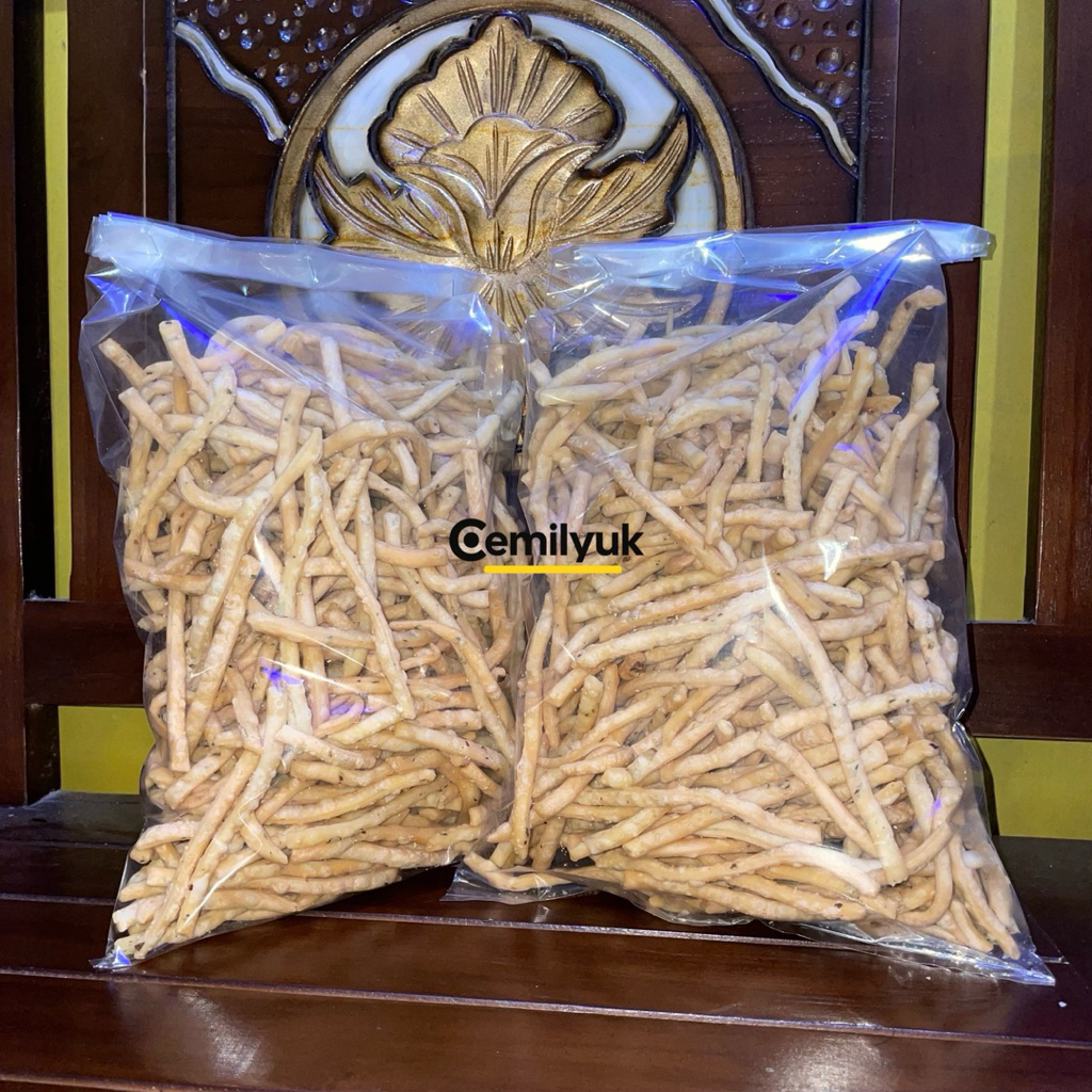 CEMILAN RASA BAWANG GURIH/CEMILAN KILOAN/KUE BAWANG/KUE BAWANG 1 KG