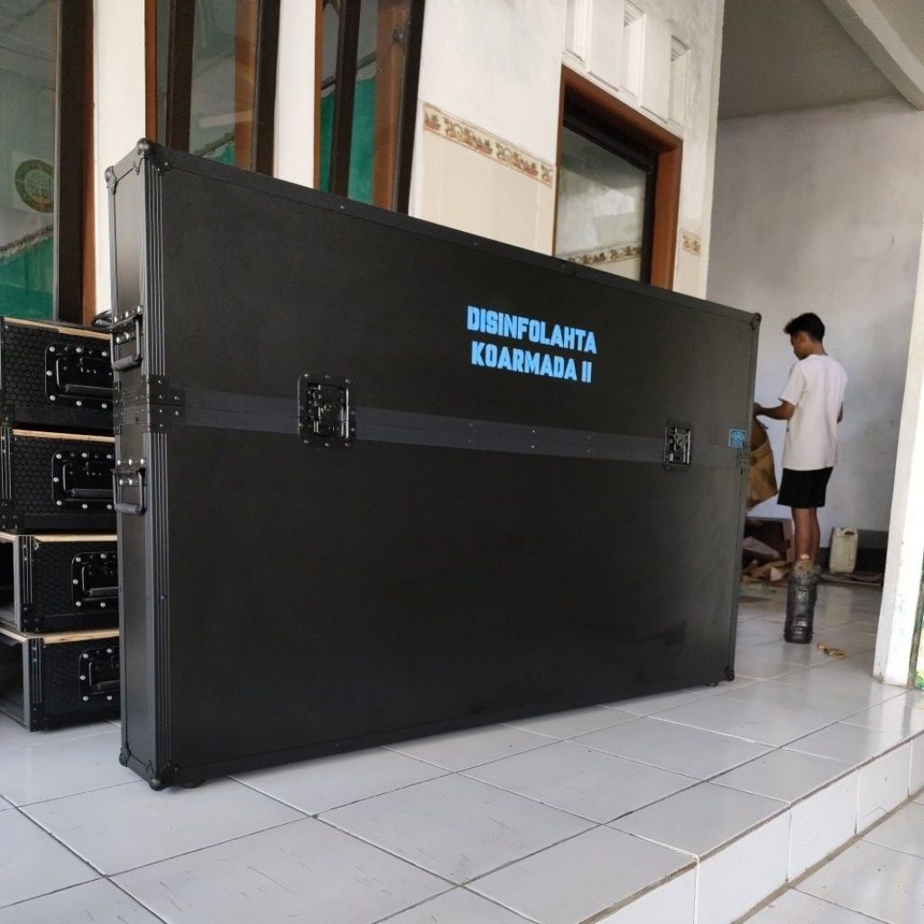 Hardcase LED 65 Inch