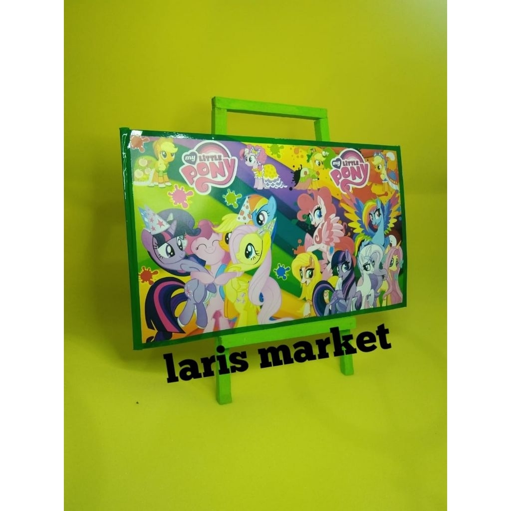 

papan tulis anak dengan penyangga ukuran 30x50/white board anak karakter