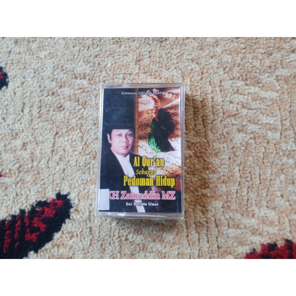 Kaset Pita Segel Kh. Zainuddin Mz